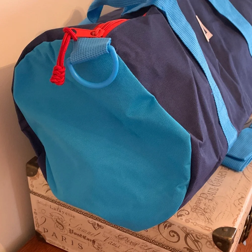Lowe’s Lightweight Duffel Bag